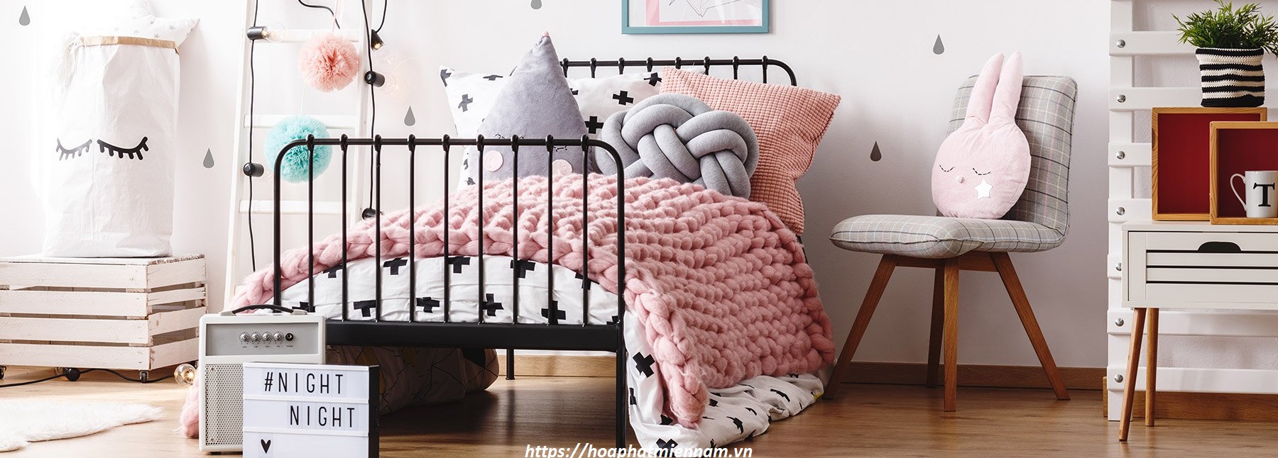 trang trí phòng ngủ nhỏ cho nữ