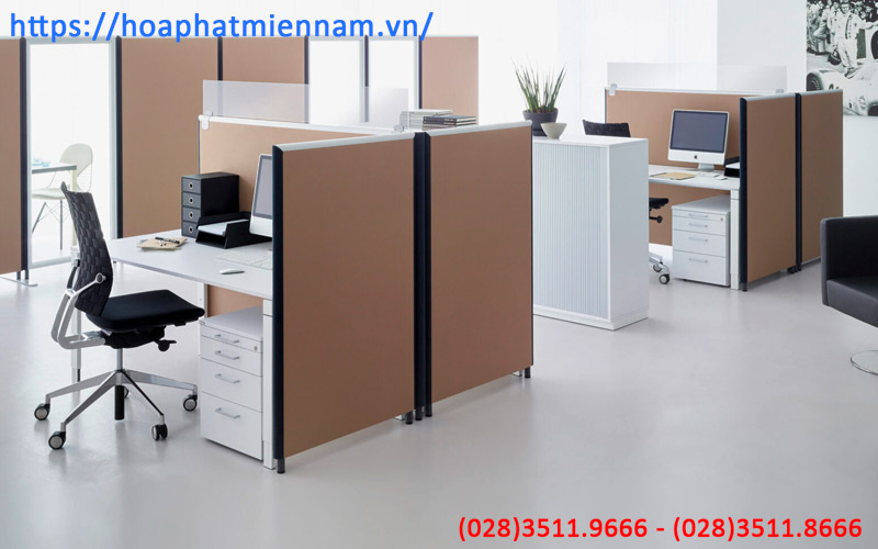 vach-ngan-cho-van-phong-hpmn-2-2-2