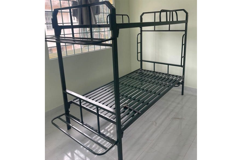 Giường sắt 2 tầng 1m6x2m