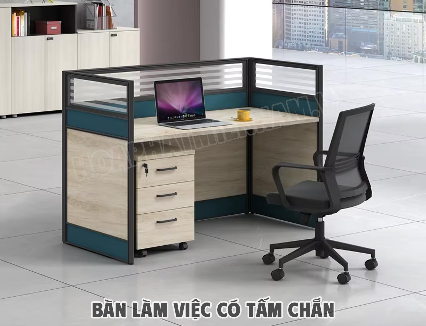 ban-lam-viec-co-tam-chan-7