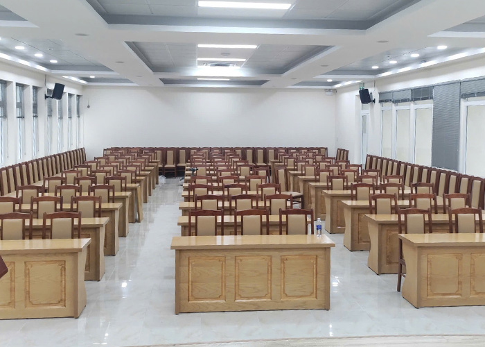 Bàn hội trường là gì?