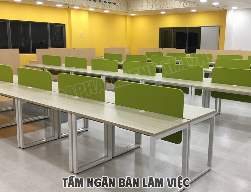 Tấm ngăn bàn làm việc bằng vải