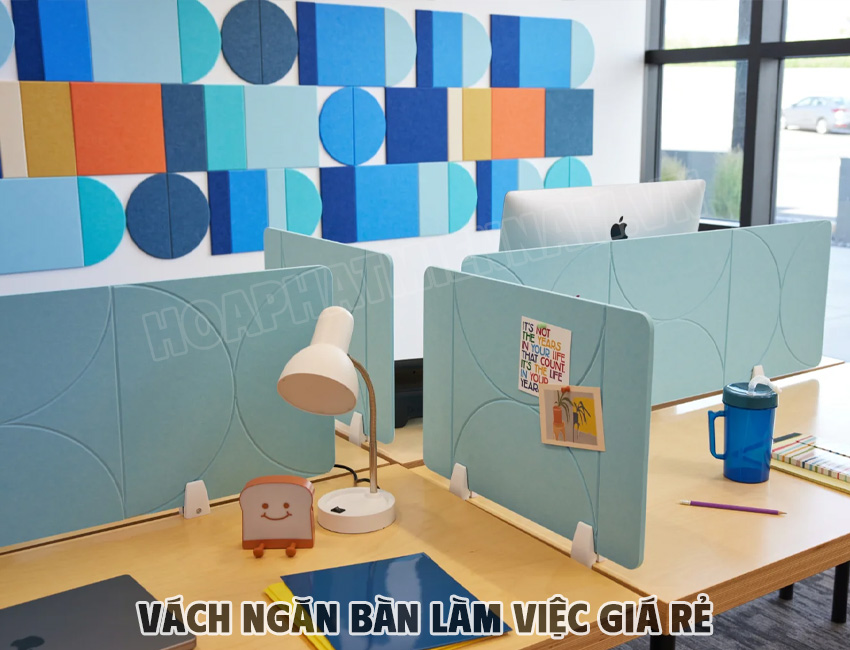 Vách ngăn bàn làm việc giá rẻ bằng nhựa