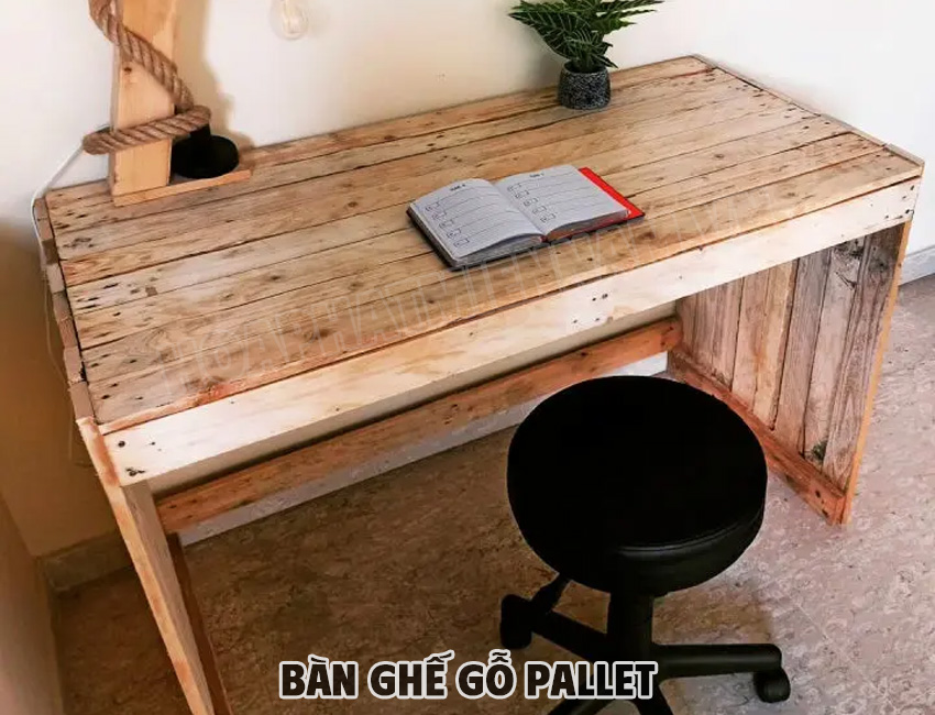 Bàn ghế làm việc Pallet