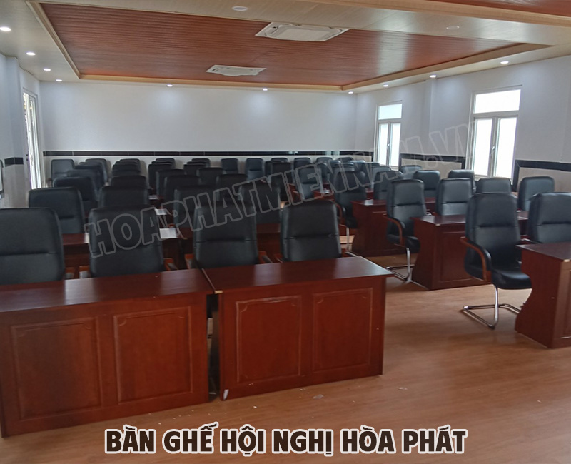 Xu Hướng Thiết Kế Bàn Ghế Hội Nghị Hiện Đại