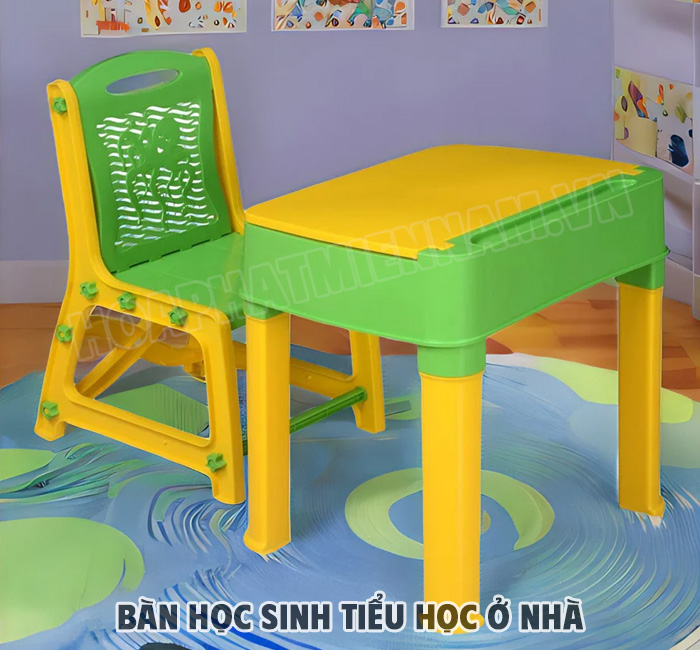 ban-hoc-sinh-tieu-hoc-o-nha-7