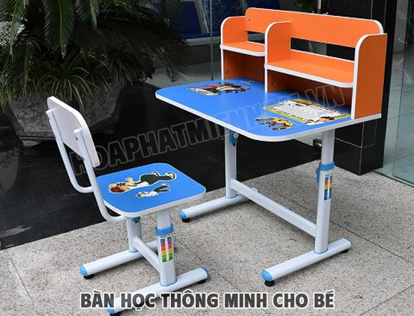 Cách Chọn Bàn Học Thông Minh Cho Bé Phù Hợp