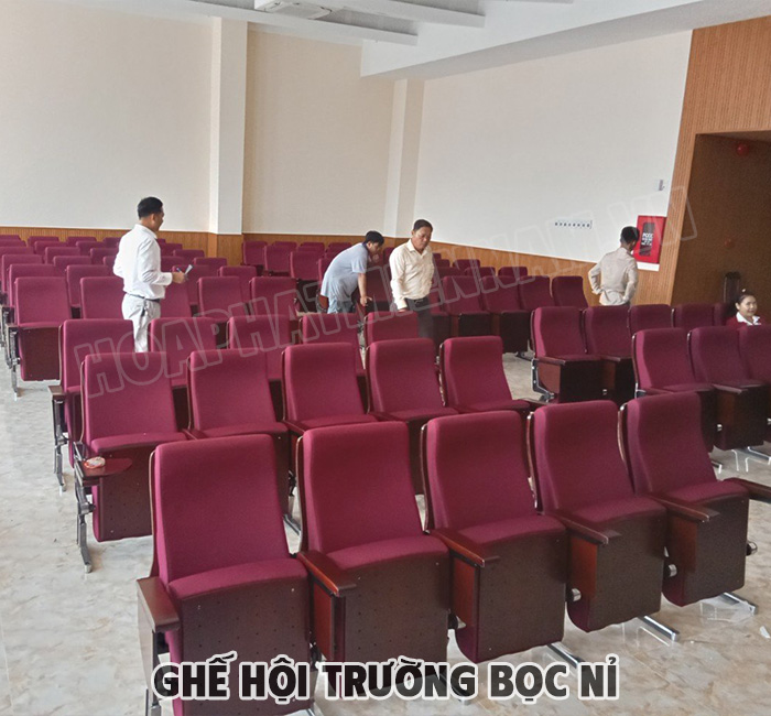 ghe-hoi-truong-boc-ni-8