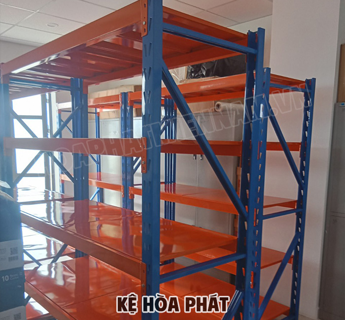 Bảo Dưỡng Và Chăm Sóc Kệ Hòa Phát