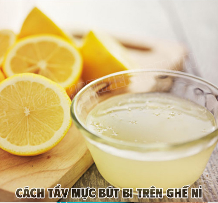 Tẩy mực bút bi trên ghế nỉ bằng chanh tươi