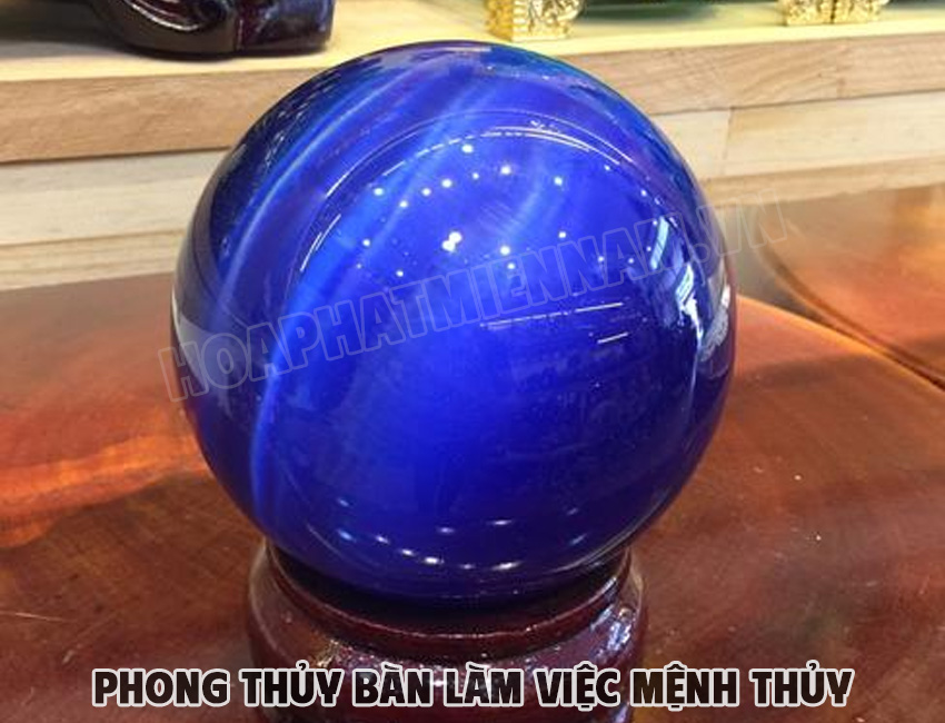 Quả cầu phong thủy mệnh Thủy