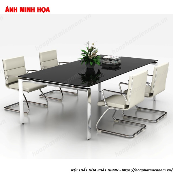 Có Nên Chọn Bàn Họp Mặt Kính Cường Lực Cho Văn Phòng?