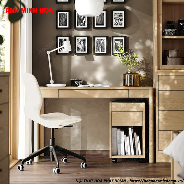 Ưu Điểm Của Bàn Làm Việc Gỗ Tự Nhiên Phủ Veneer