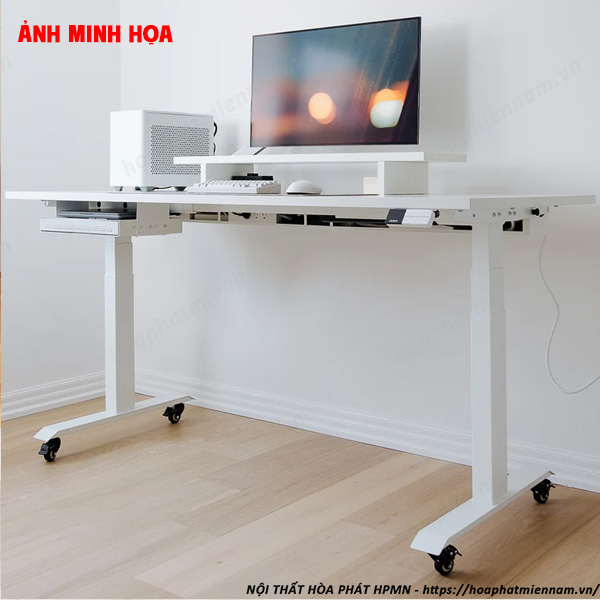 ban-may-tinh-co-banh-xe-5