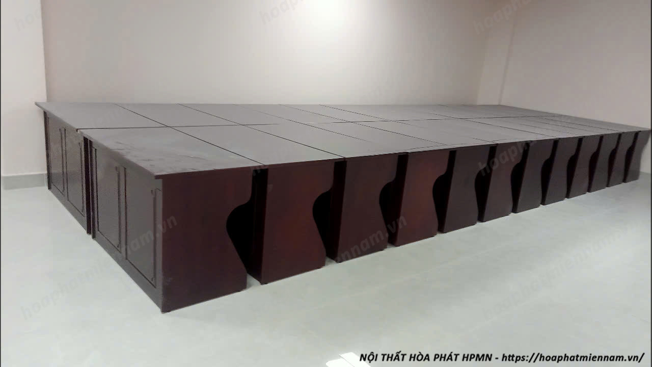 Lắp Đặt Nội ThLắp Đặt Bàn Hội Trường Theo Gói Thầu Của Công Ty Xây Dựng Phú Trường Anất Sân Vận Động, Phòng Chờ Theo Gói Thầu Của Công Ty Xây Dựng Phú Trường An