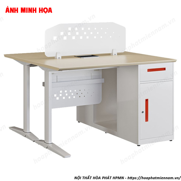 Bàn nhân viên chân sắt có vách ngăn mặt bàn UNMD05CS3