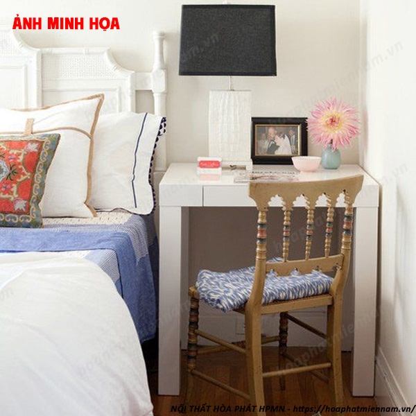 Cách bố trí bàn làm việc đầu giường hợp lý và hợp phong thủy