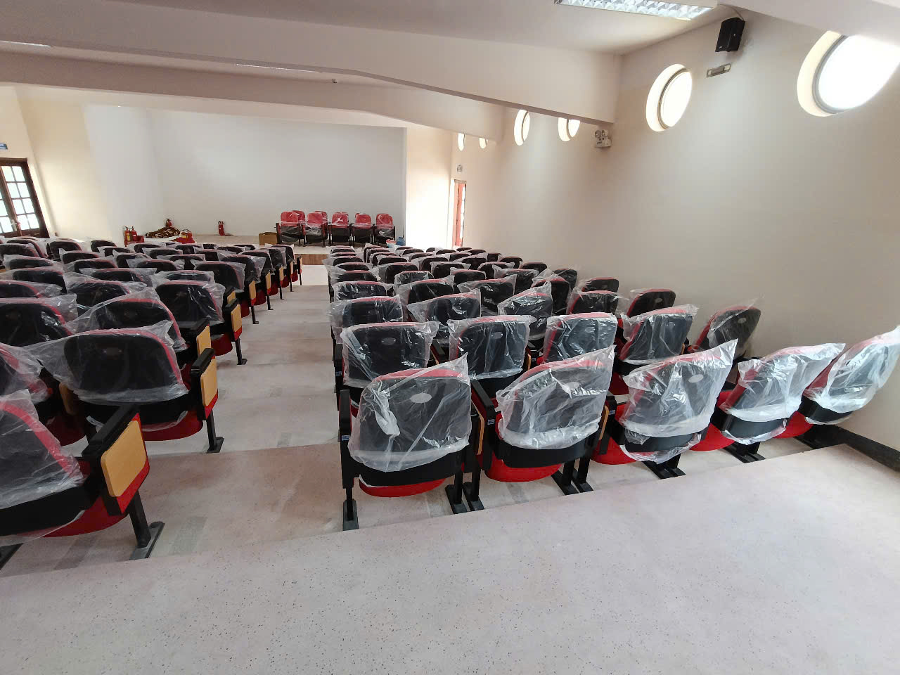 Lắp Đặt Ghế Hội Trường Tại Học Viện Lục Quân Đà Lạt