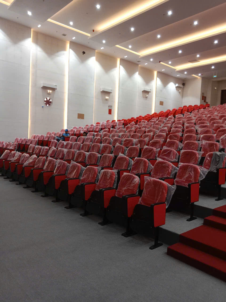 Lắp Đặt Ghế Hội Trường Tại Trung Tâm Hoạt Động Văn Hóa Thể Thao Huyện Phù Mỹ