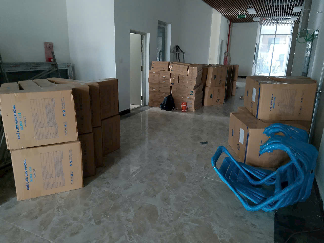 Lắp Đặt Ghế Văn Phòng Tại Trụ Sở Công An Tỉnh Đồng Nai