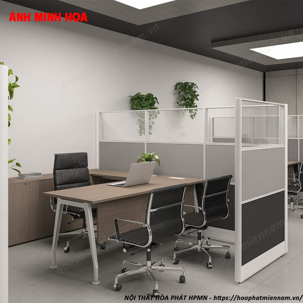 Ưu Nhược Điểm của Các Loại Vách Ngăn Bàn Làm Việc Hiện Đại