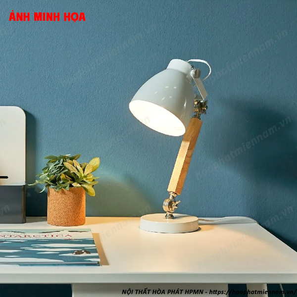 Vai trò của đèn bàn làm việc trong không gian hiện đại