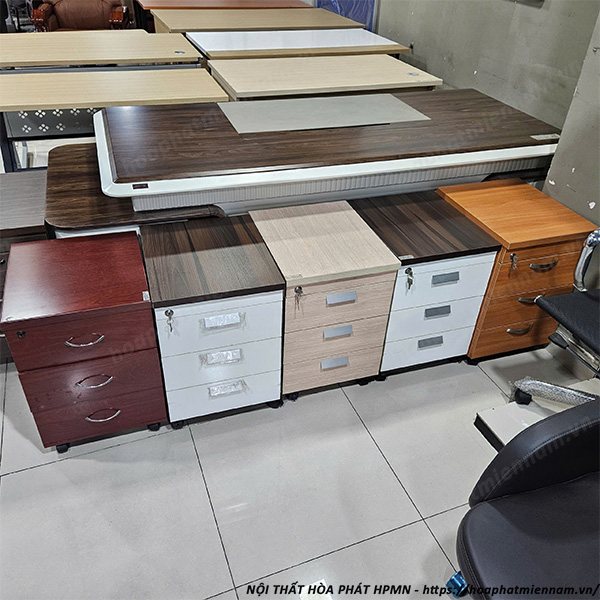 Cách lựa chọn hộc bàn làm việc có bánh xe phù hợp