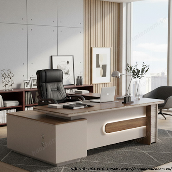 ban-giam-doc-chu-L-4