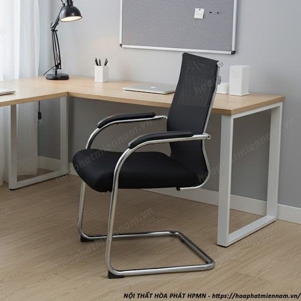 ghe-chan-quy-co-di-chuyen-duoc-khong-3