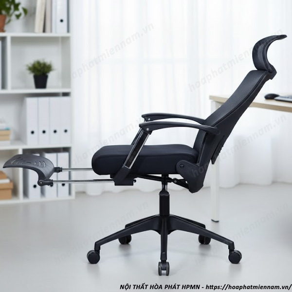 ghe-van-phong-nga-135-do-1