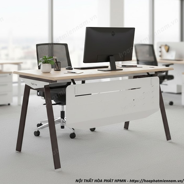 cong-ty-cung-cap-ban-van-phong-4