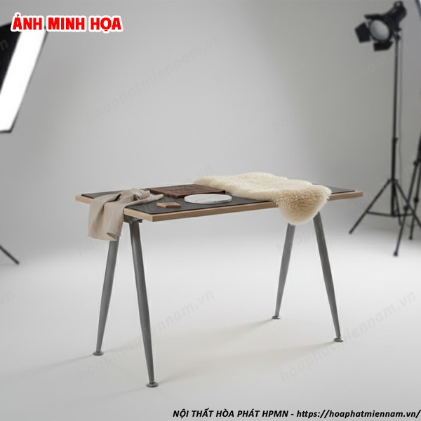 ban-chan-sat-trang-tri-studio-chup-anh-san-pham-4