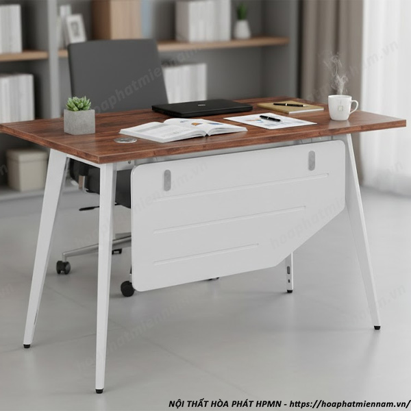 ban-lam-viec-chan-sat-cho-phong-lam-viec-4