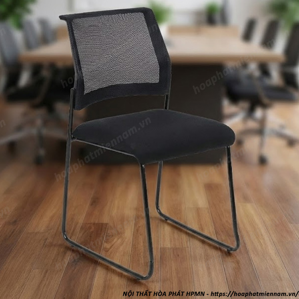 ghe-chan-quy-phong-cach-toi-gian-1