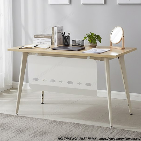 cach-dat-guong-tren-ban-lam-viec-3