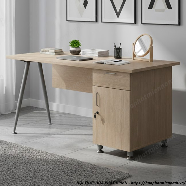 cach-dat-guong-tren-ban-lam-viec-5