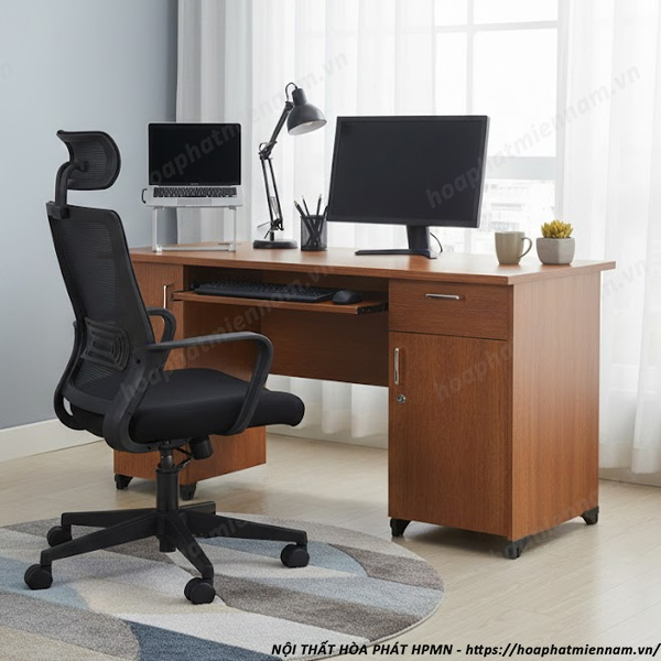 chieu-cao-ban-lam-viec-phu-hop-voi-ghe-xoay-2