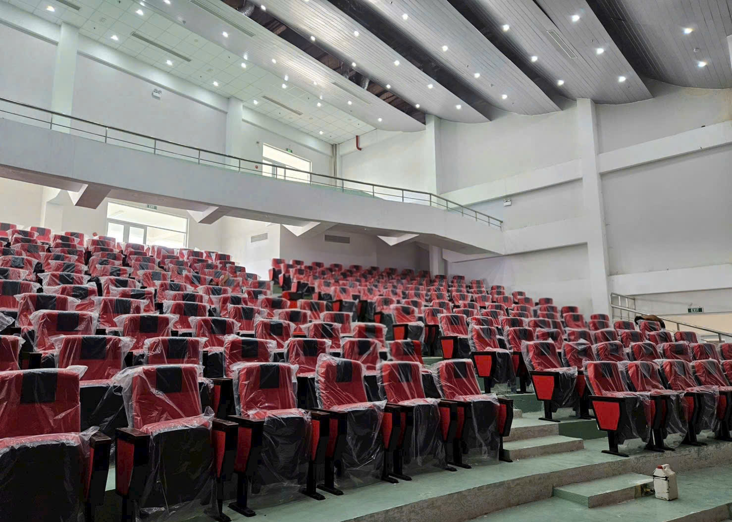 Lắp Đặt Ghế Hội Trường Tại Đại Học Thể Dục Thể Thao TPHCM